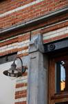 Chaussée de Wavre 580-582, Etterbeek, détail d’un piédroit de la vitrine côté rue du Préau (© APEB, photo 2016).