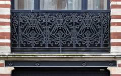 Clayslaan 47, Schaarbeek, erker, gelijkvloers, borstwering (© APEB, foto 2016).